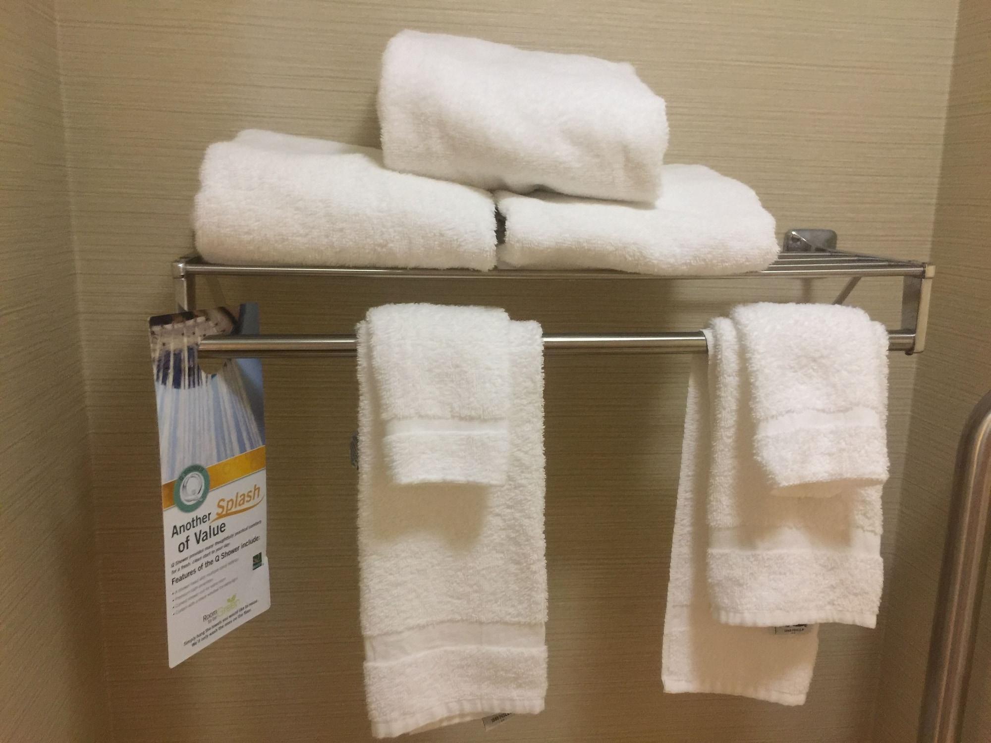 Quality Inn Richmond Airport Sandston Eksteriør bilde