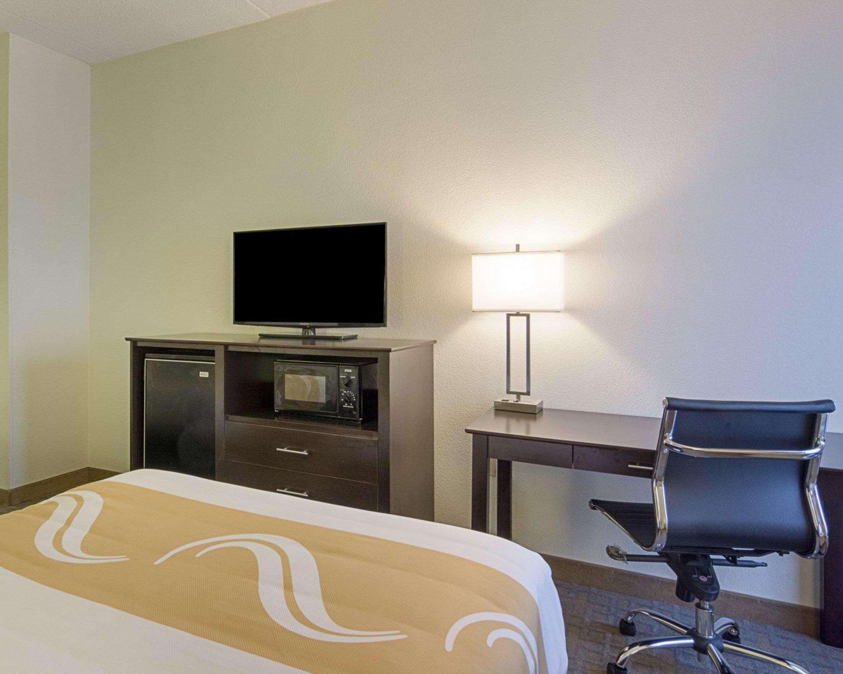 Quality Inn Richmond Airport Sandston Eksteriør bilde