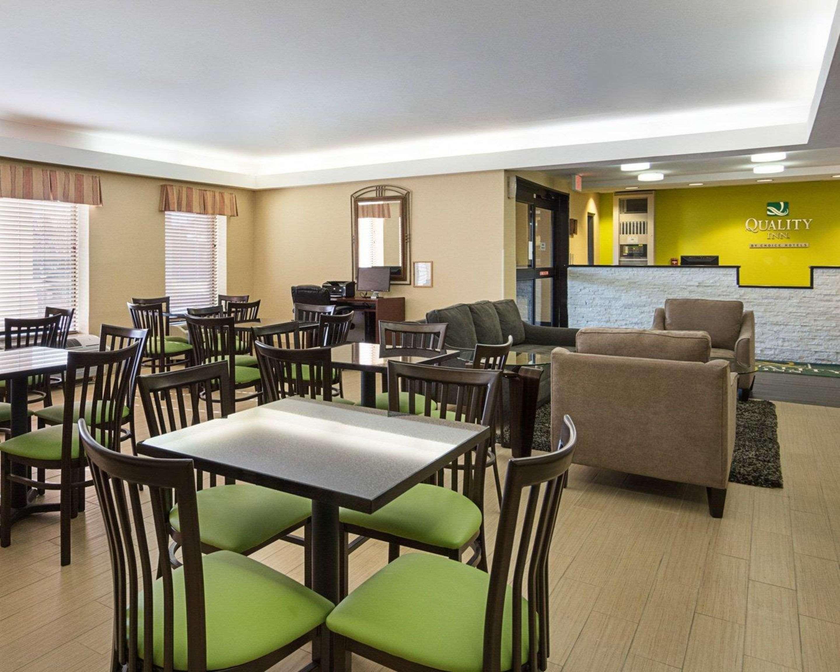 Quality Inn Richmond Airport Sandston Eksteriør bilde