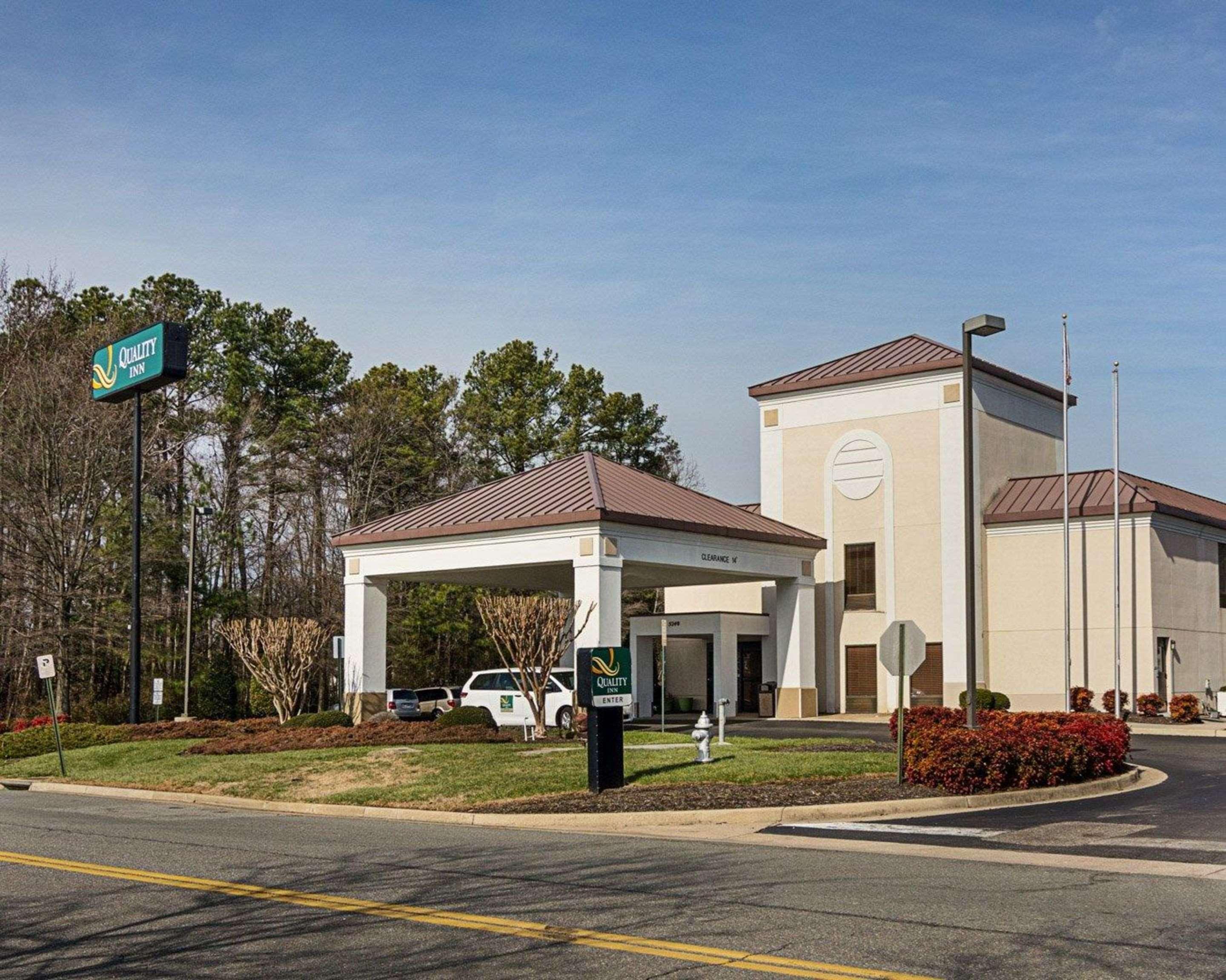Quality Inn Richmond Airport Sandston Eksteriør bilde
