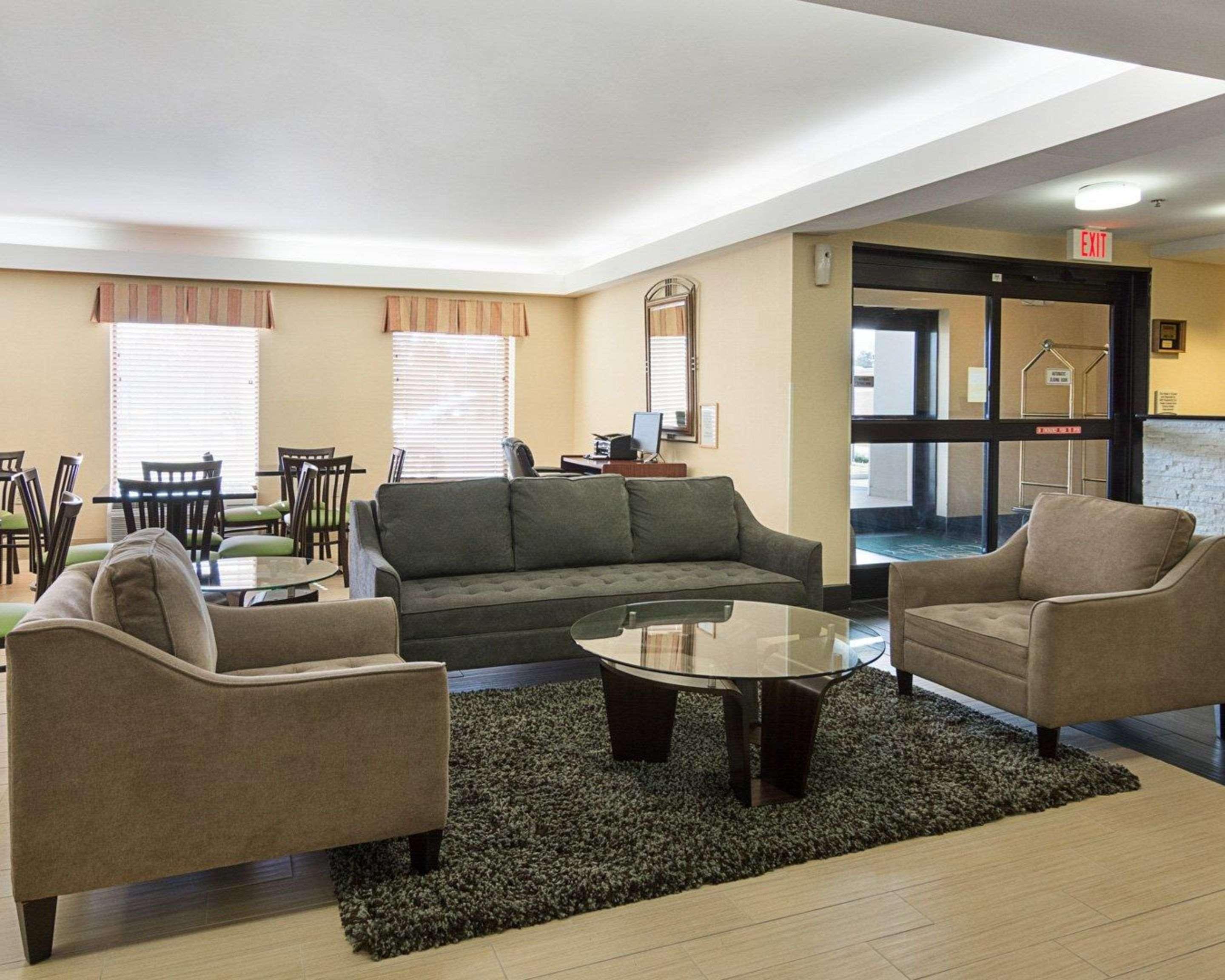 Quality Inn Richmond Airport Sandston Eksteriør bilde
