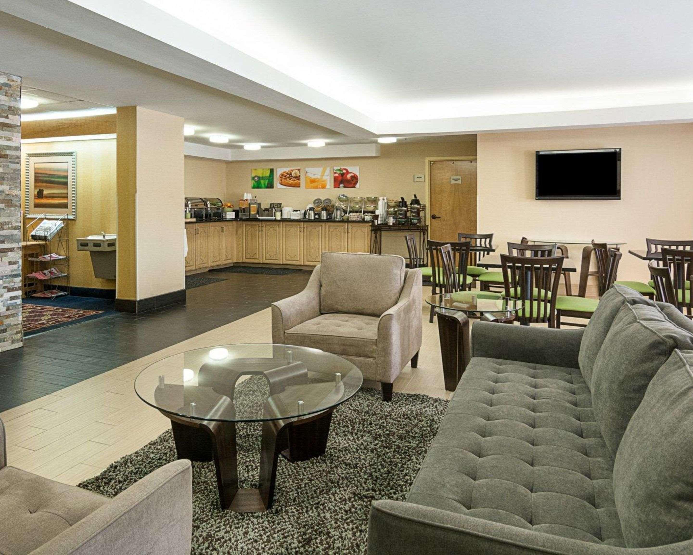 Quality Inn Richmond Airport Sandston Eksteriør bilde